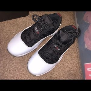 Jordan Retro 11 lows